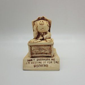 Sillisculpt Paulas Watchemacallits Statue